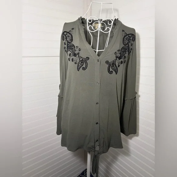 Democracy Olive Blouse with Black Floral Detail - Picture 7 of 8
